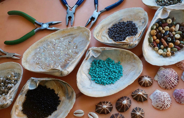 Chicks on Chesnut Pop-Up Jewelry Class (Nov.6th)