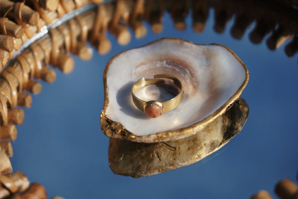 Into The Mystic: Stones of The Sea