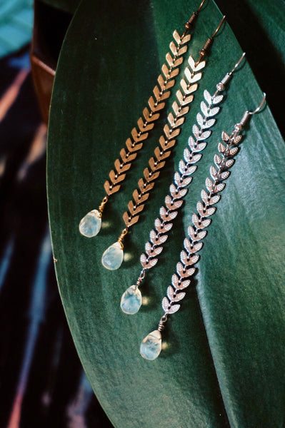 chevron chain, earrings, moonstone drops, product image