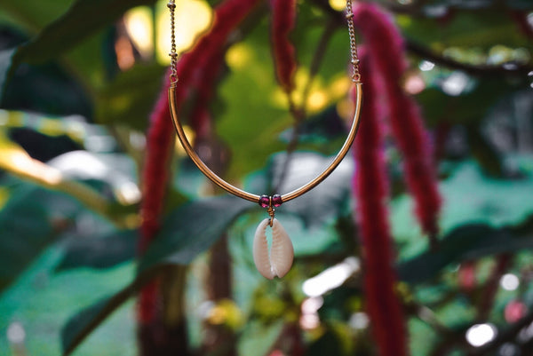 cowrie shell, garnet, gold bar necklace, product image