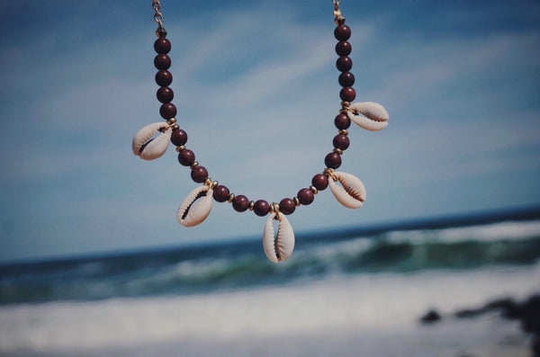 beaded cowrie shell necklace, product image