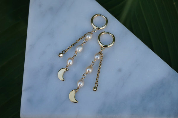 Into The Mystic: Pearled Moons