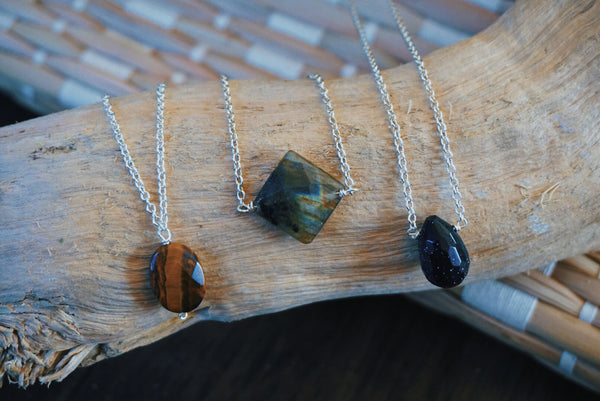 tigers eye, labradorite & blue sandstone on silver plated chain, product image